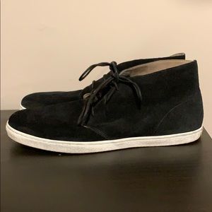 Cole Haan Black Suede Chukka size 11 (like new)